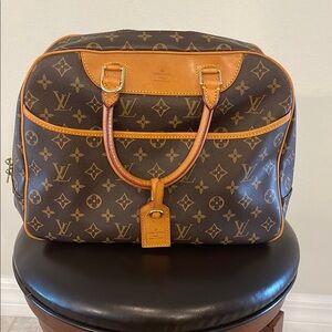 Louis Vuitton Deauville Bag